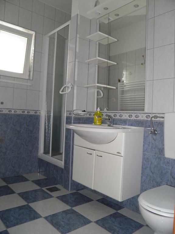 Apartmani Galeb Biograd Na Moru Zewnętrze zdjęcie