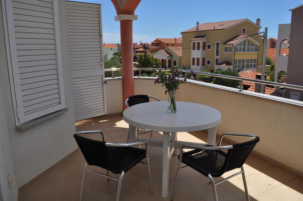 Apartmani Galeb Biograd Na Moru Zewnętrze zdjęcie