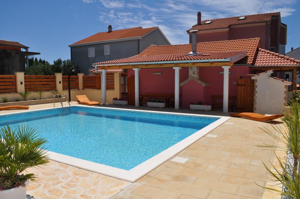 Apartmani Galeb Biograd Na Moru Zewnętrze zdjęcie