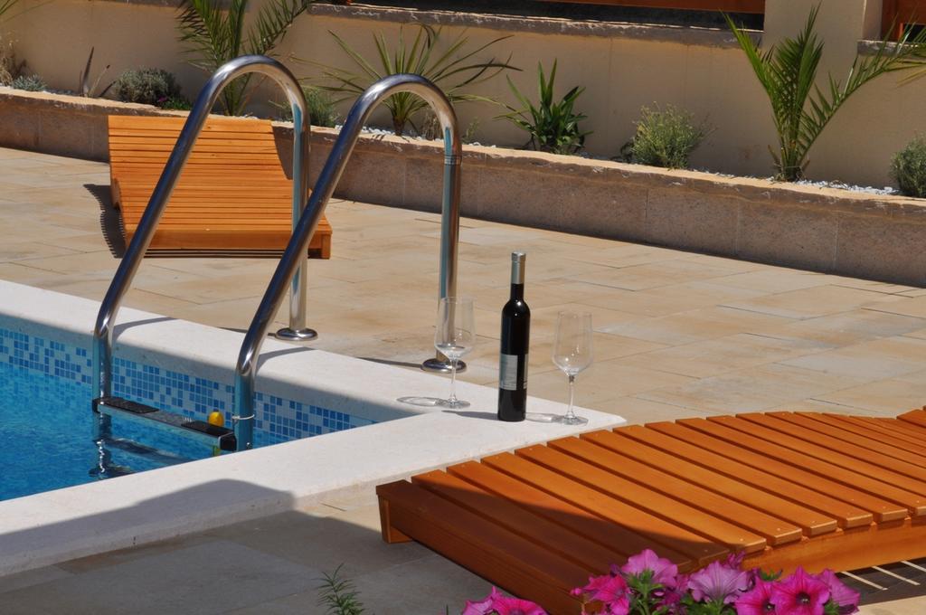 Apartmani Galeb Biograd Na Moru Zewnętrze zdjęcie